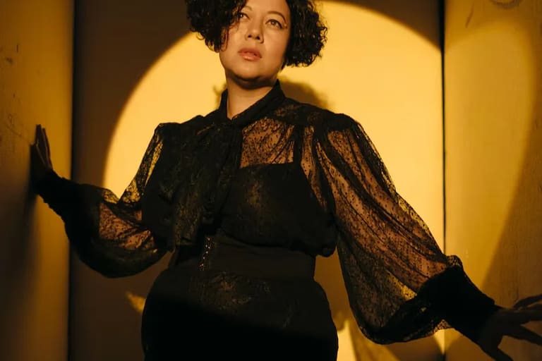 Mahalia Barnes Sings The Rose