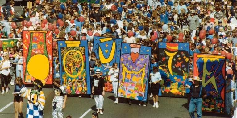 image002