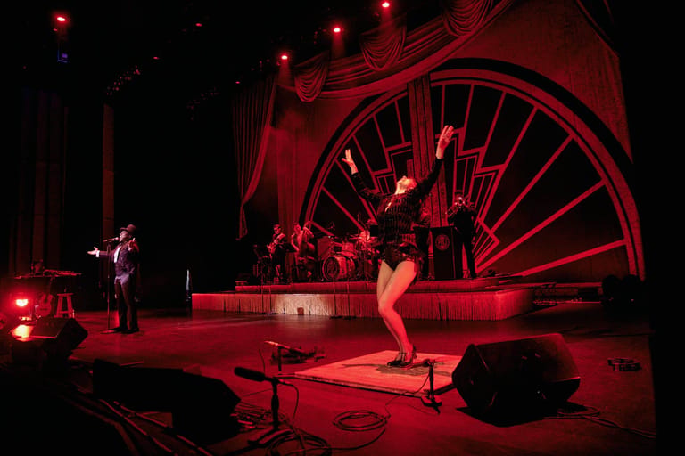 Scott Bradlee’s Postmodern Jukebox