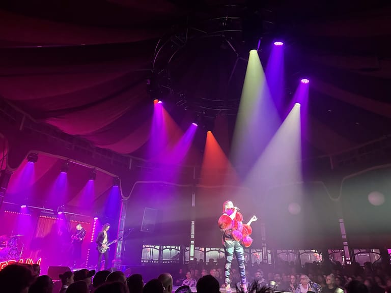 Bernie Dieter's Club Kabarett