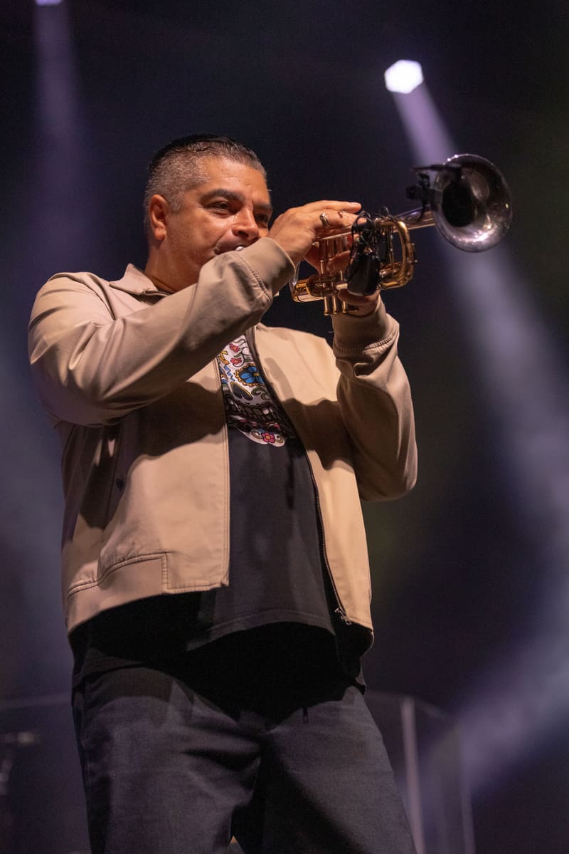 UB40