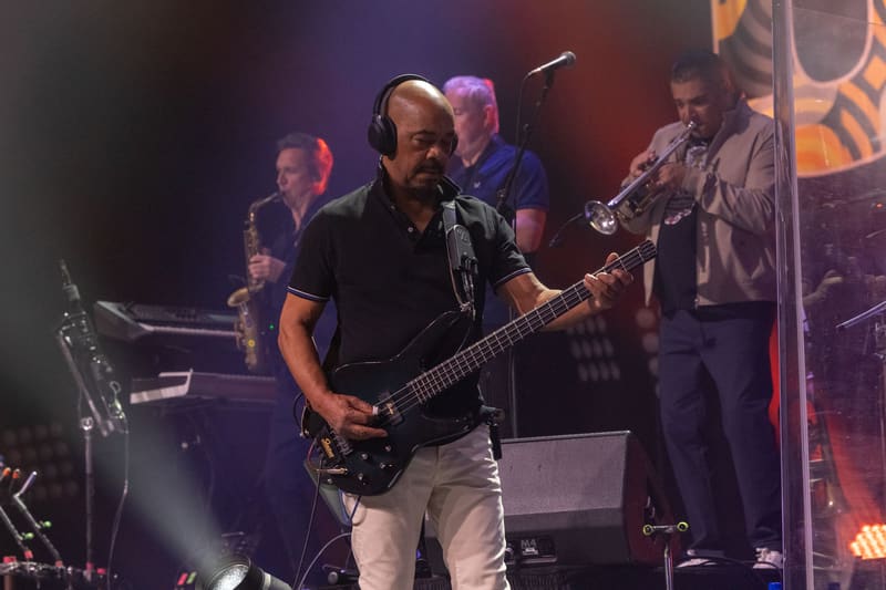 UB40