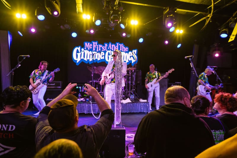 Me First and the Gimme Gimmes