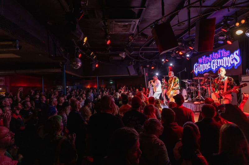Me First and the Gimme Gimmes