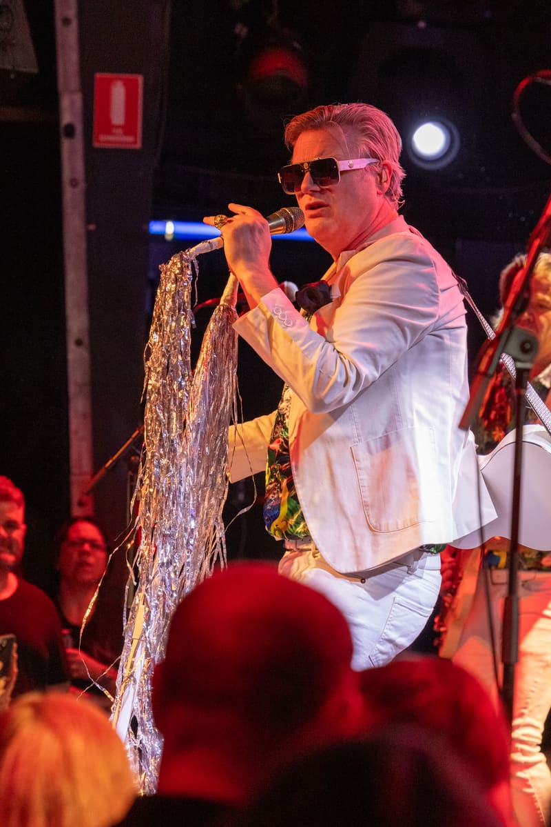 Me First and the Gimme Gimmes