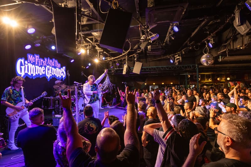 Me First and the Gimme Gimmes