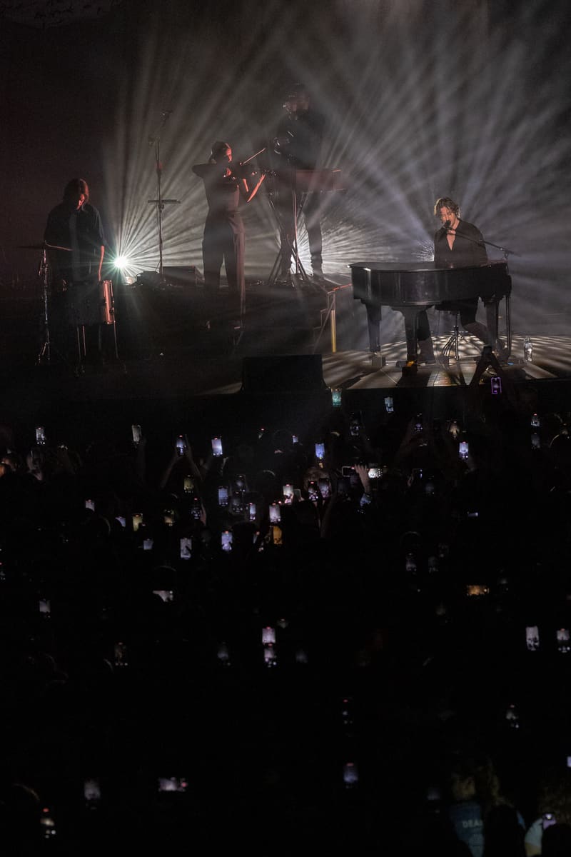 Dean Lewis