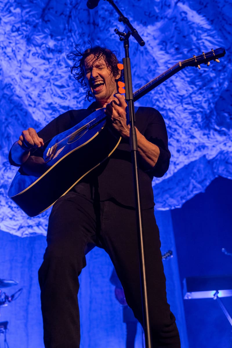 Dean Lewis
