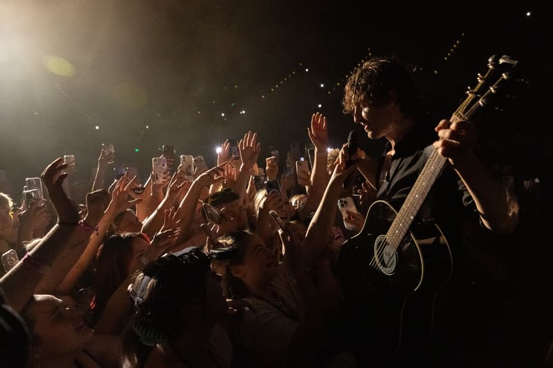 Dean Lewis