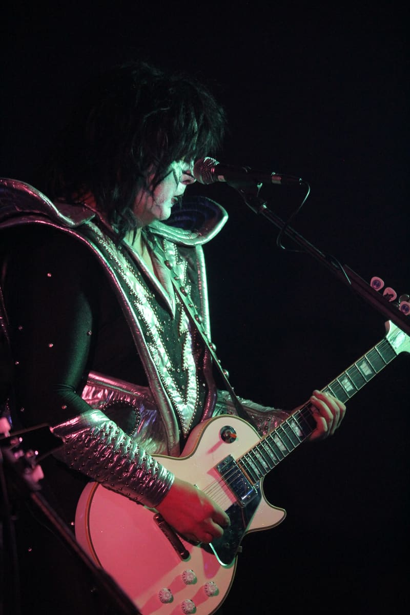 Australian Kiss Army