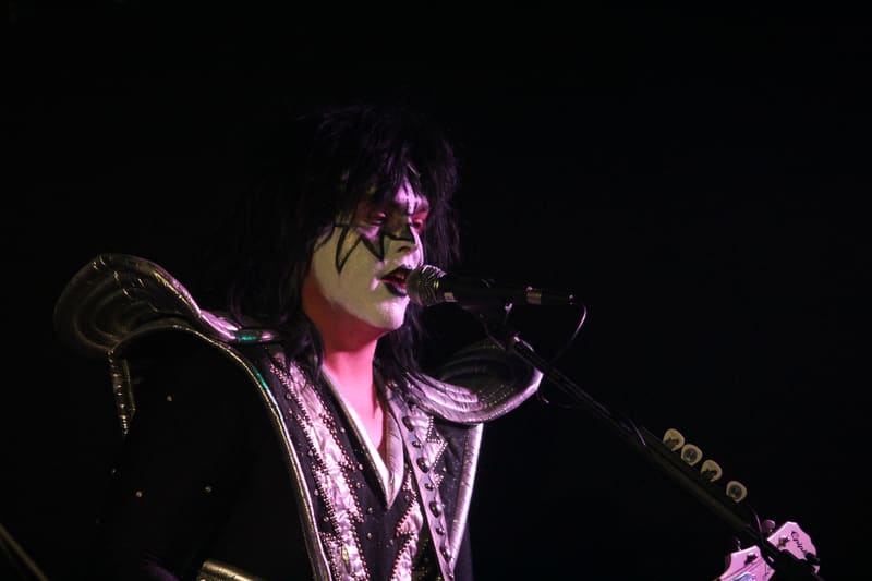 Australian Kiss Army
