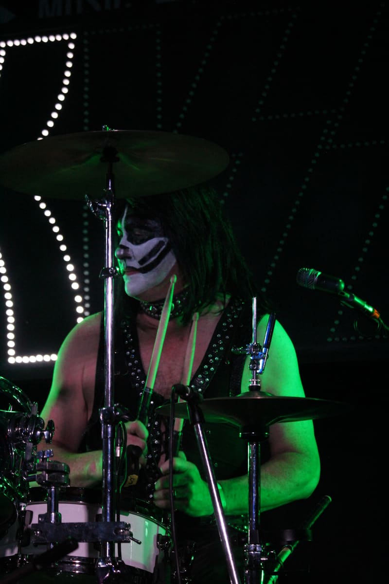 Australian Kiss Army