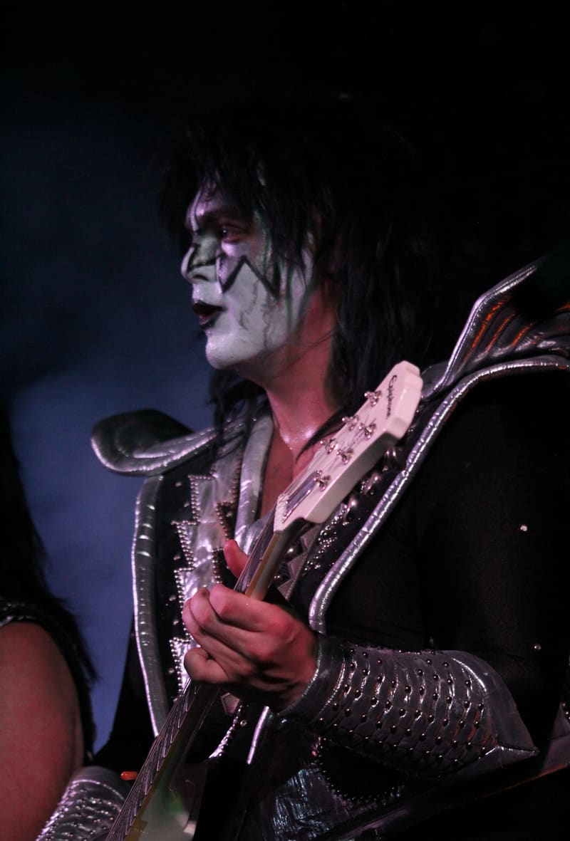 Australian Kiss Army