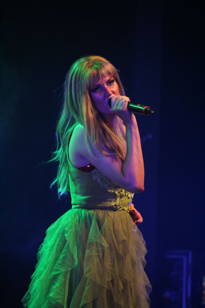 An Ultimate Taylor Swift Tribute