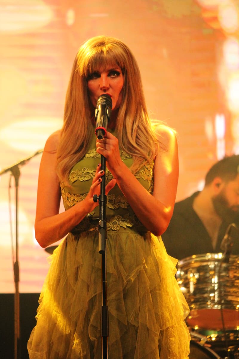 An Ultimate Taylor Swift Tribute