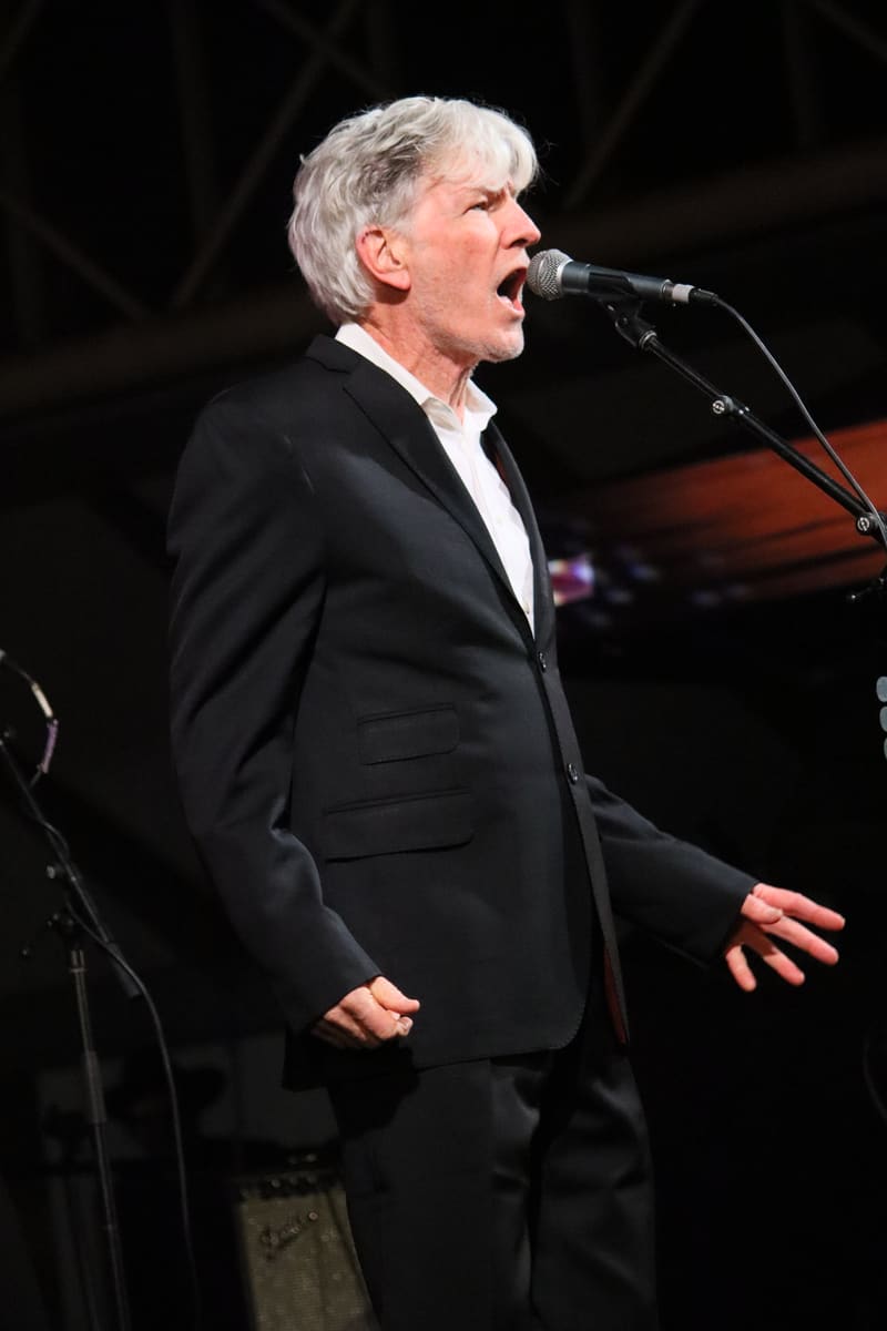 Tim Finn