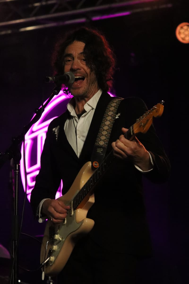 Tim Finn