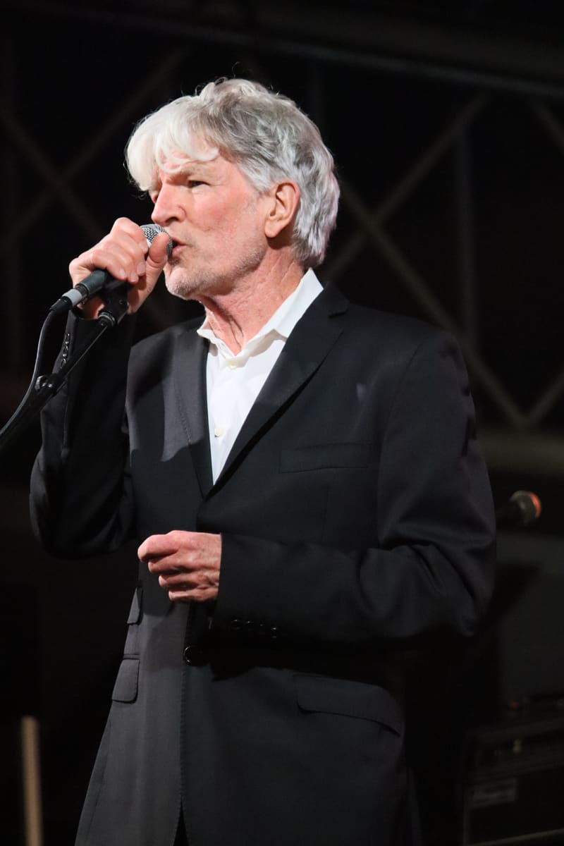 Tim Finn