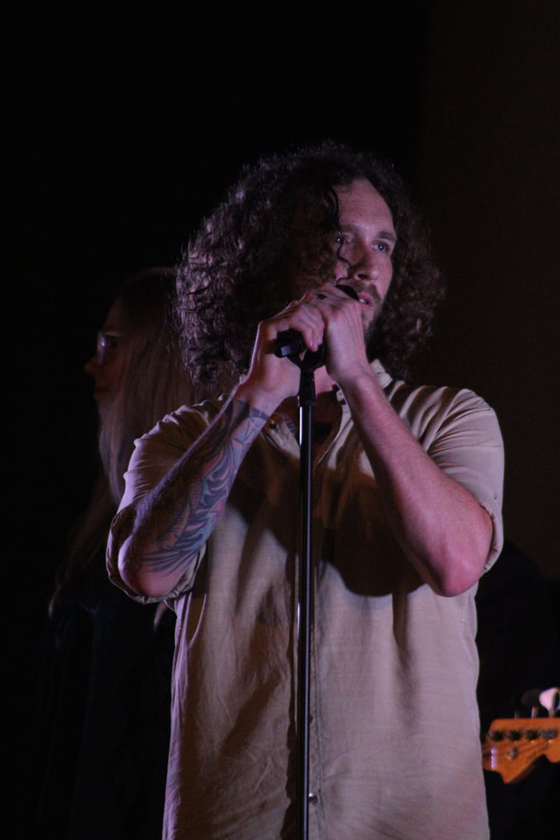 Shaun Holton