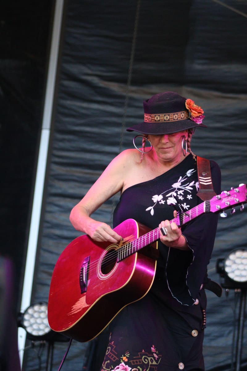 The Waifs